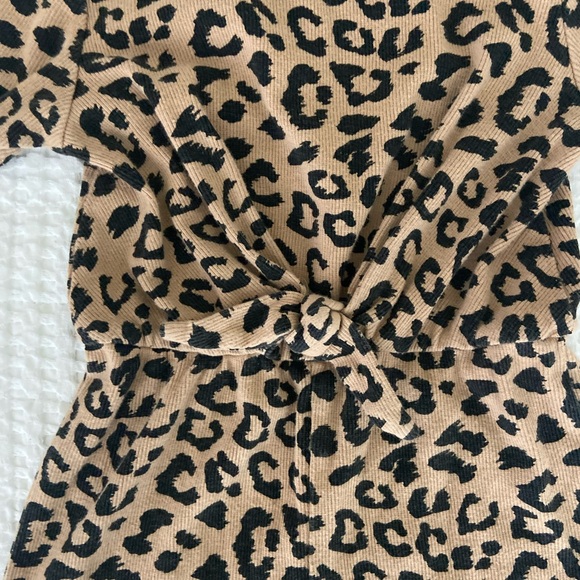 Art Class toddler girl’s leopard jumpsuit 4T - Picture 2 of 3